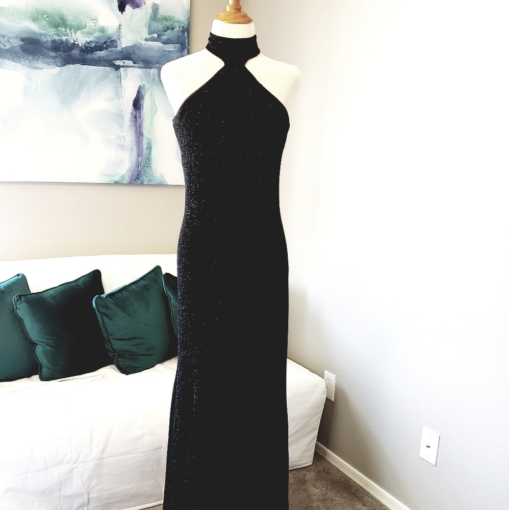 Black trumpet gown w/ choker halter